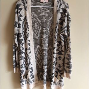 Cream and gray Aztec print cardigan